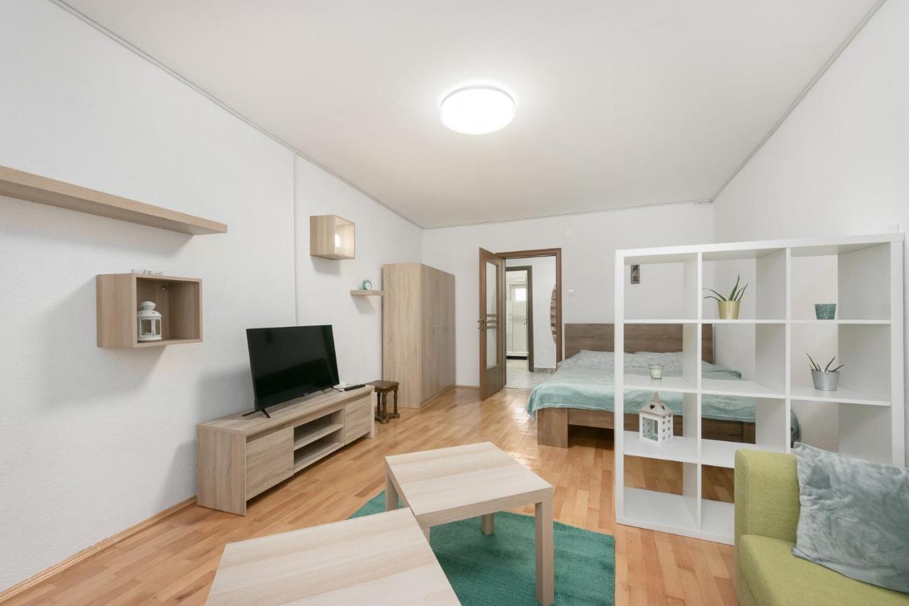 Vlad House Decebal Apartment Bucharest Exterior photo